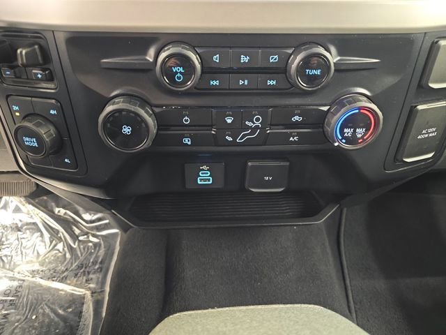 Certified 2024 Ford F250 XLT image 25