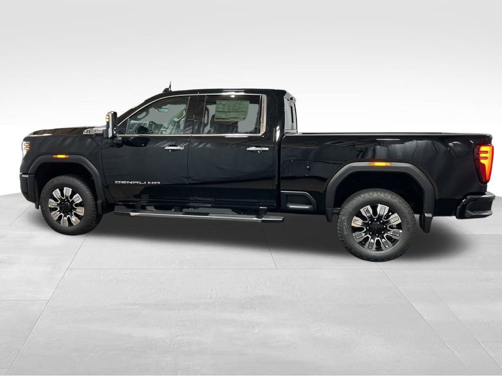 New 2026 GMC Sierra 2500 Denali w/ Denali Reserve Package image 7