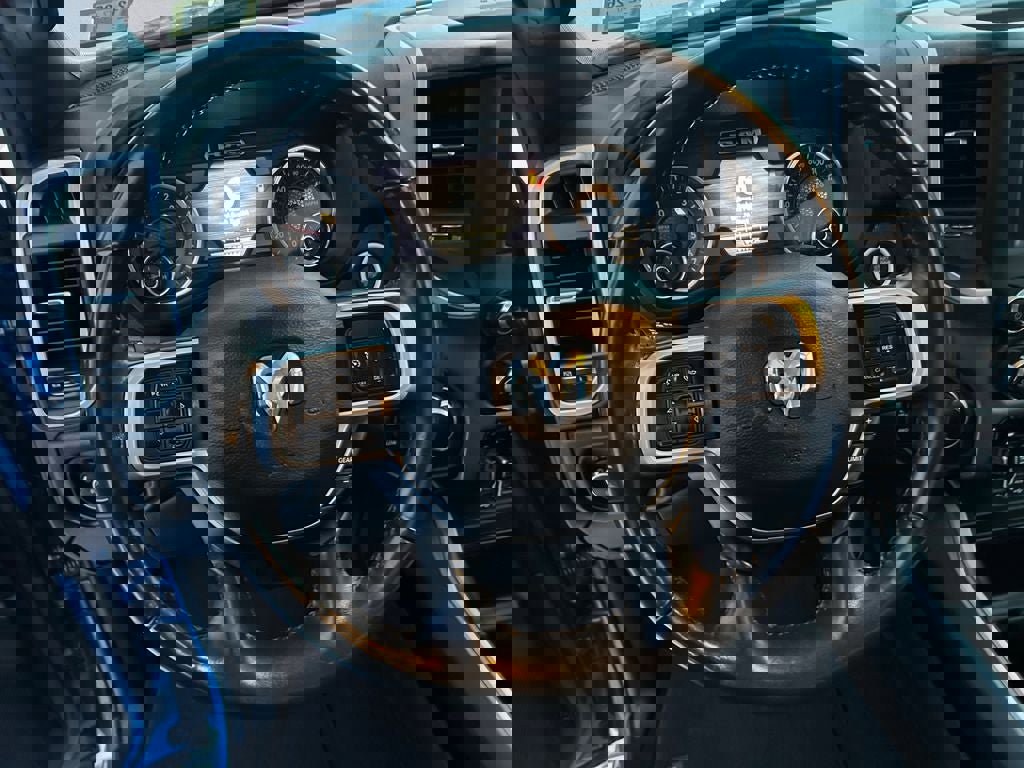 Used 2020 RAM 2500 Big Horn w/ Level 2 Equipment Group image 13