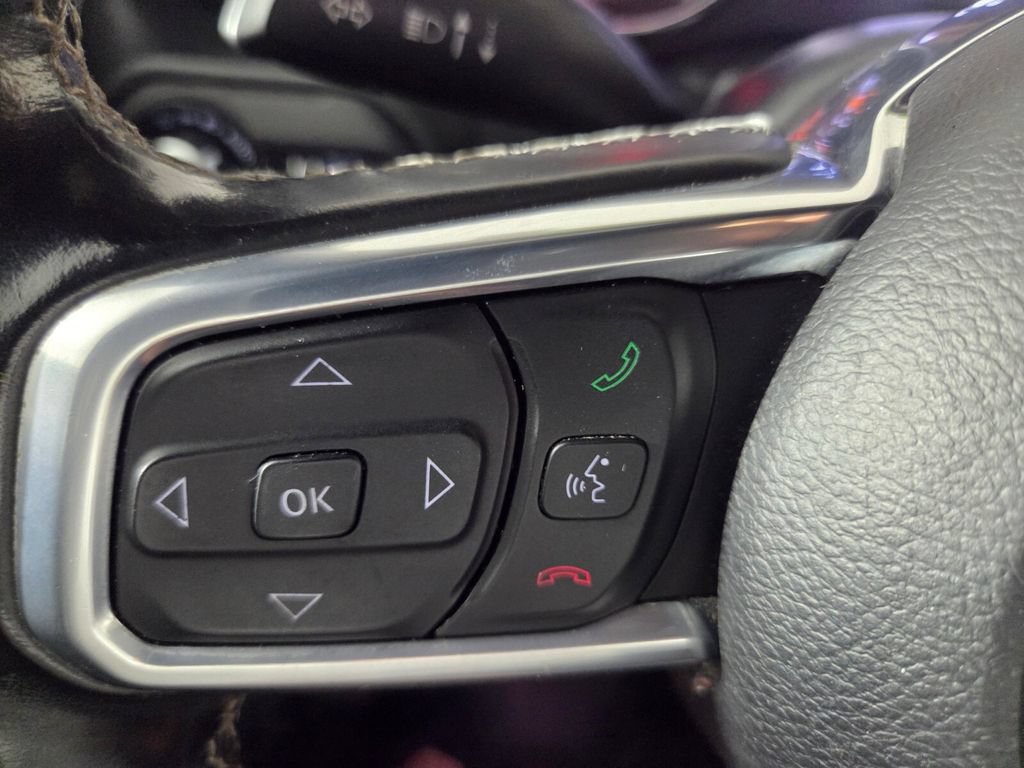 Used 2021 Jeep Wrangler Unlimited Sahara AWD/4WD image 17