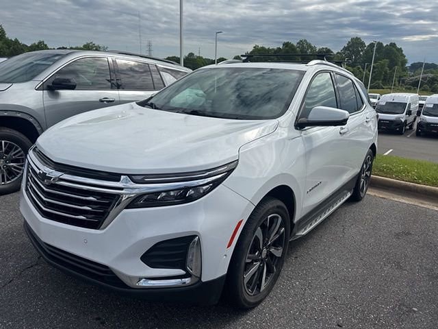 Used 2022 Chevrolet Equinox Premier AWD/4WD image 1