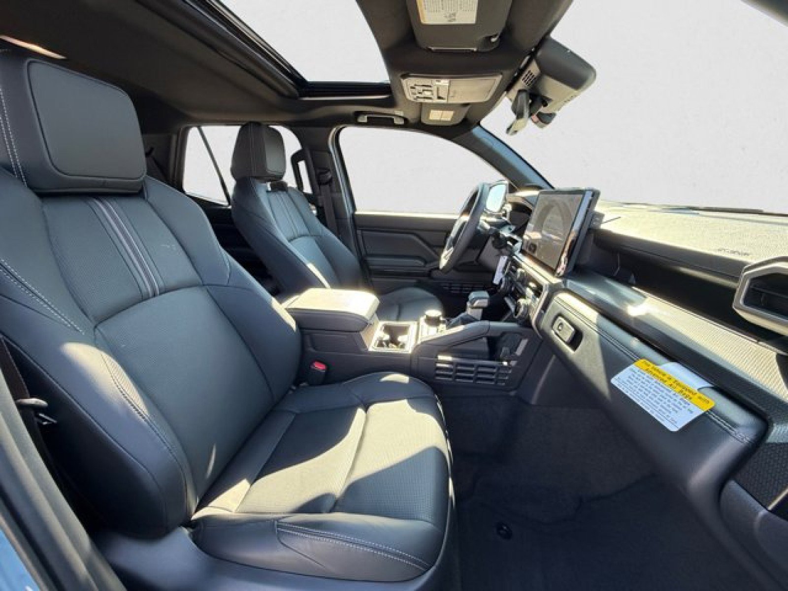 Used 2025 Toyota 4Runner Limited image 20