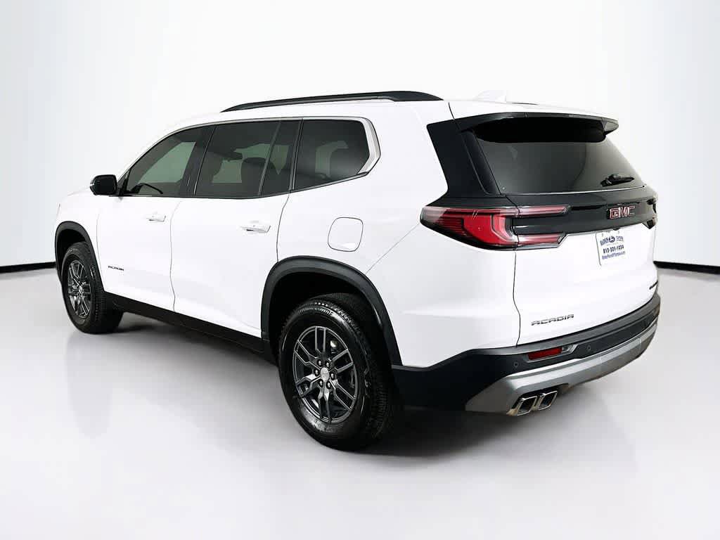Used 2025 GMC Acadia Elevation FWD image 4
