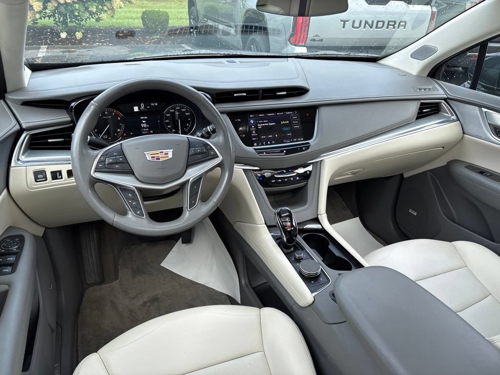 Used 2021 Cadillac XT5 Premium Luxury w/ LPO, Premium Carpet Package AWD/4WD image 11