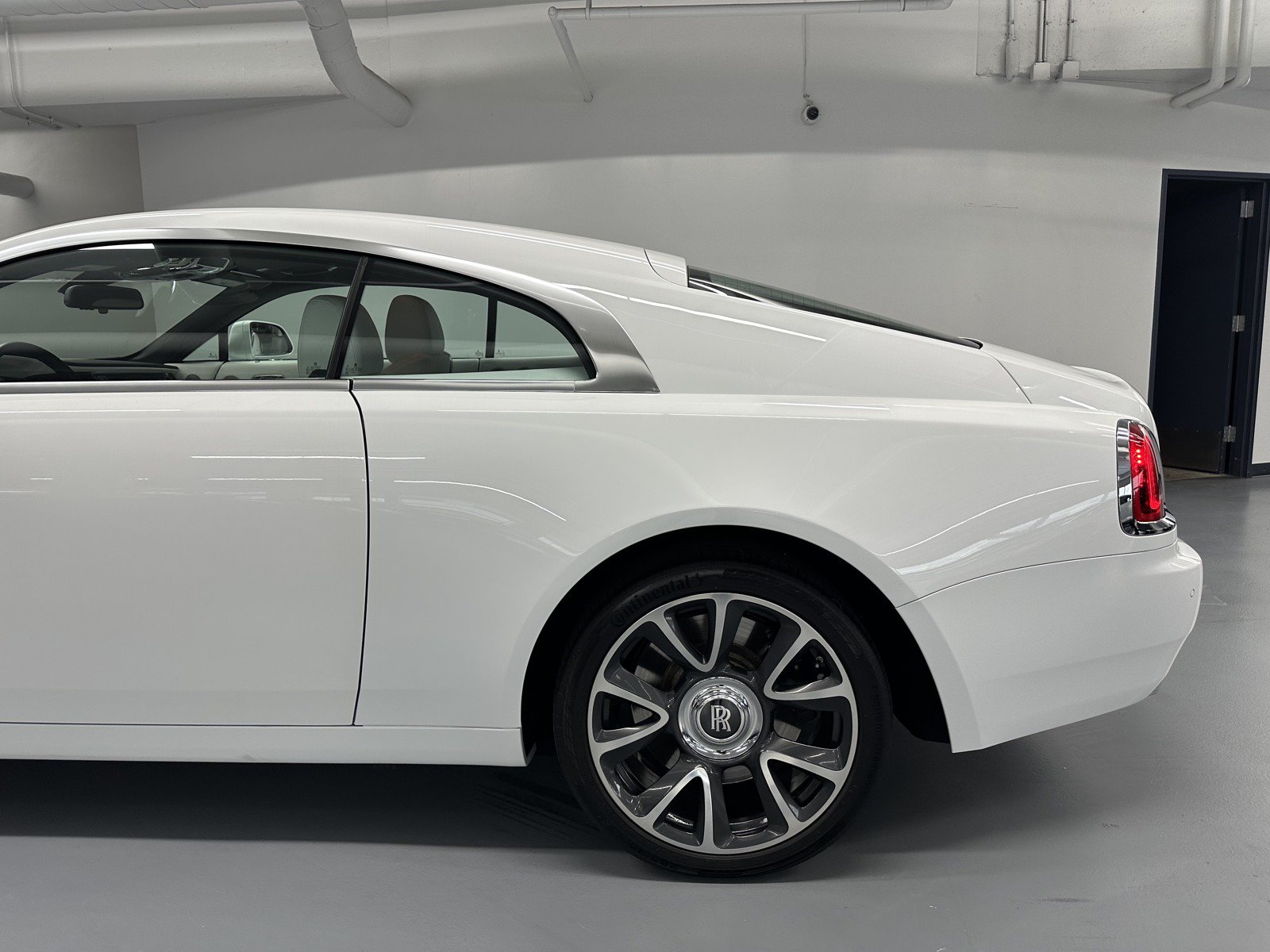 Certified 2019 Rolls-Royce Wraith RWD image 9