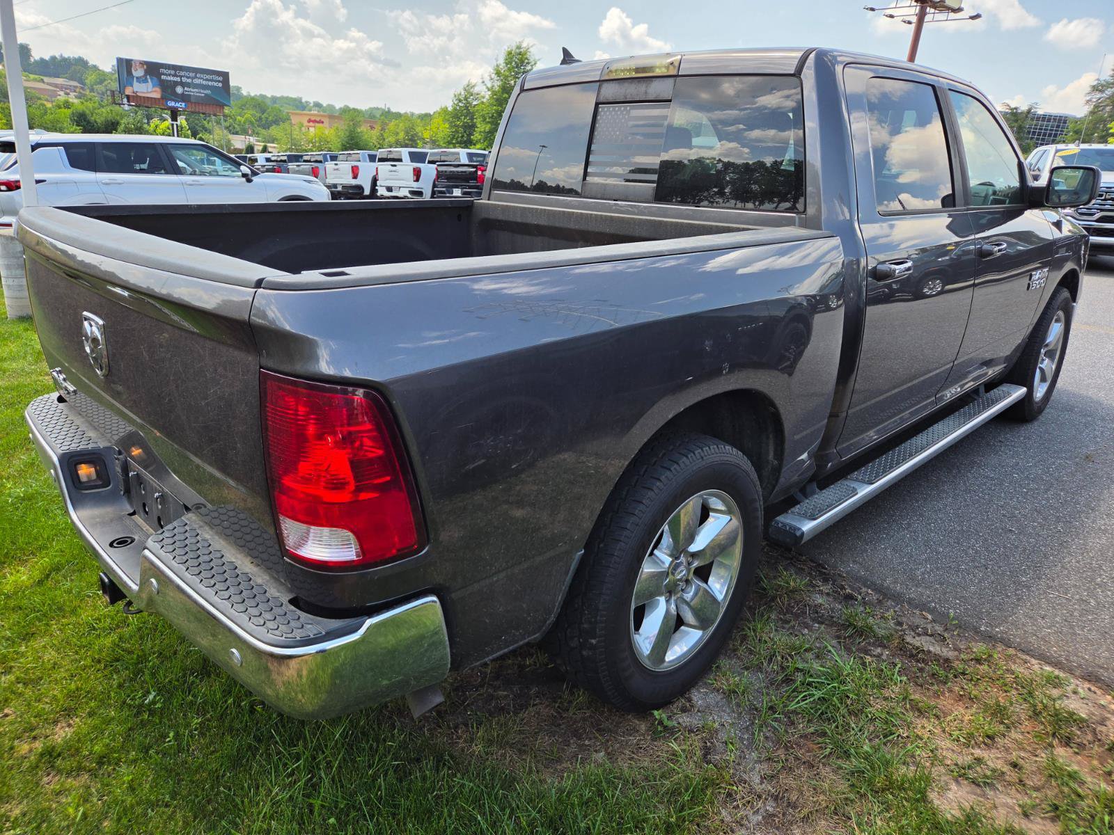 Used 2016 RAM 1500 Lone Star RWD image 6