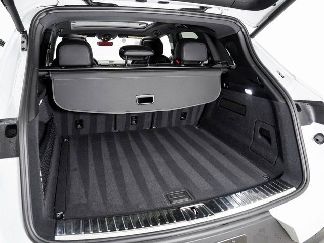 Certified 2025 Porsche Cayenne image 28