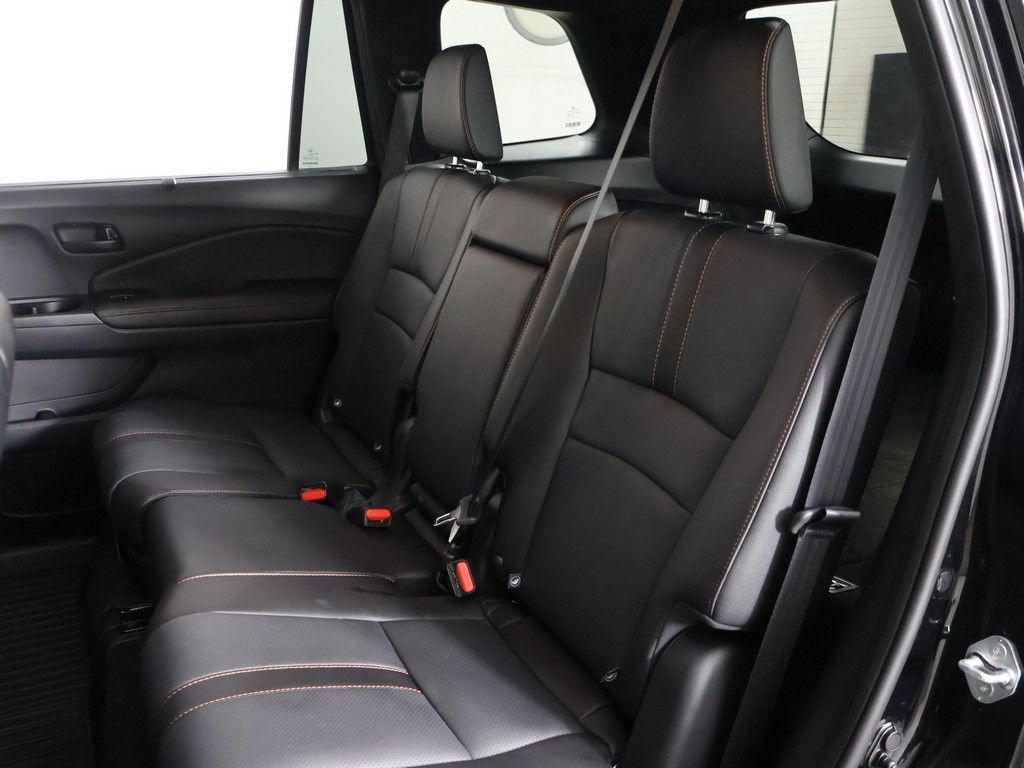 Used 2024 Honda Passport TrailSport image 37