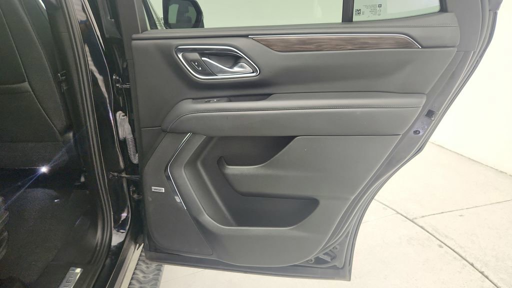 Certified 2023 Chevrolet Tahoe Z71 w/ Luxury Package image 36