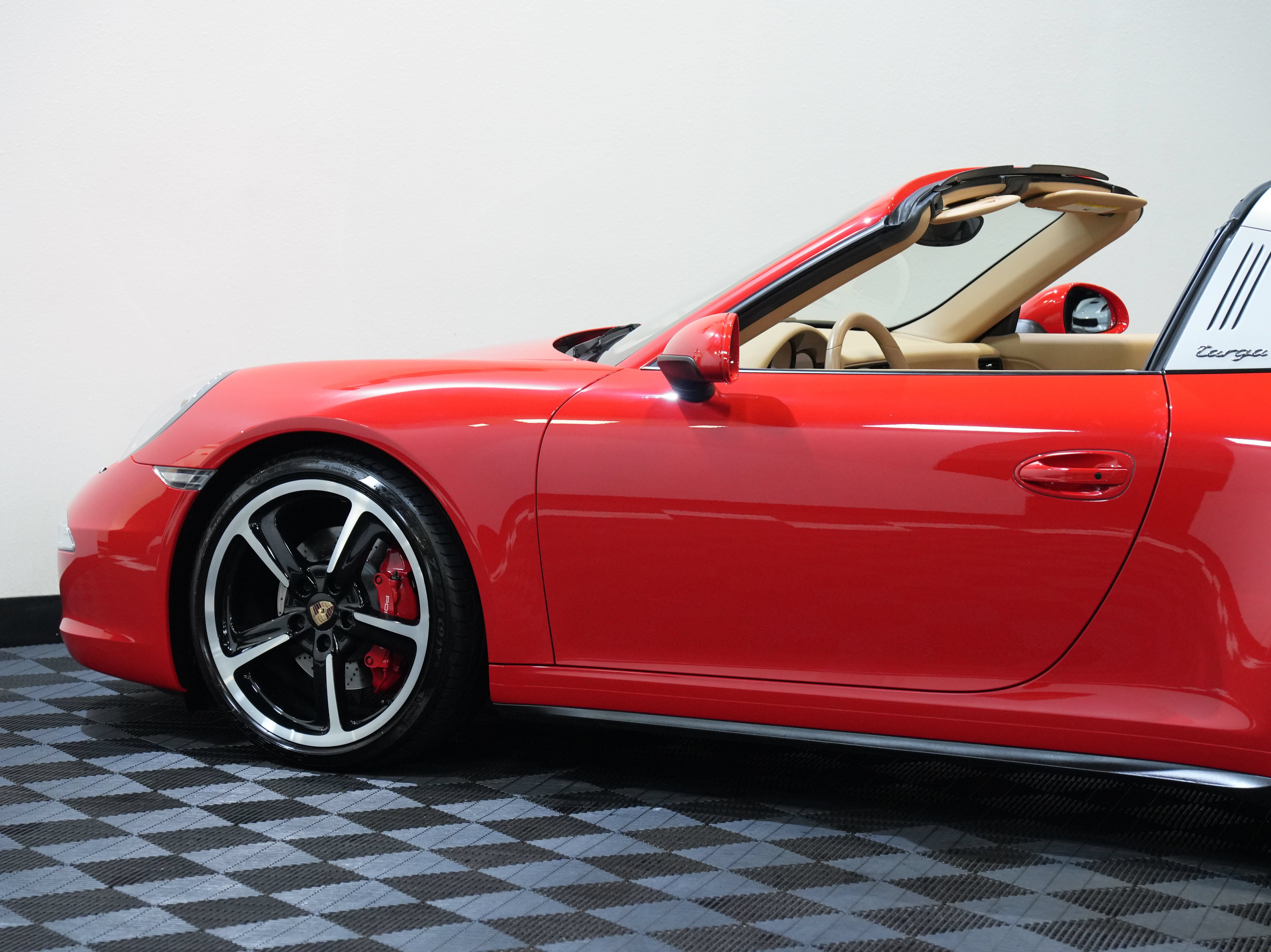 Used 2014 Porsche 911 Targa 4S AWD/4WD image 20