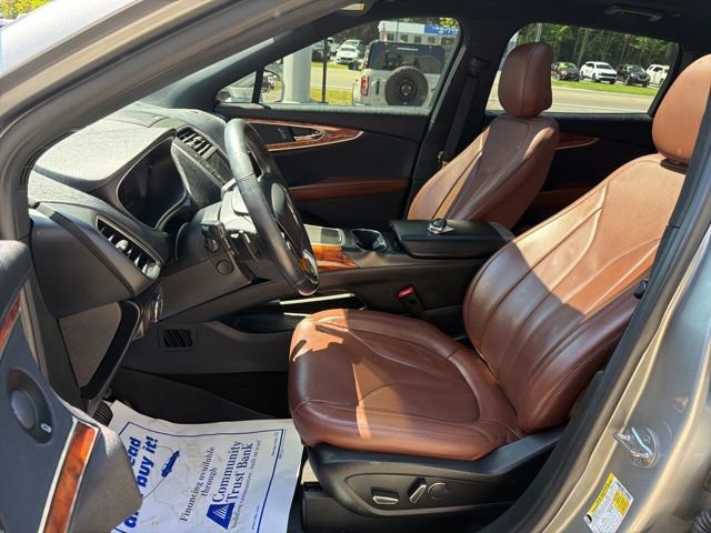 Used 2020 Lincoln Nautilus Reserve w/ Equipment Group 201A AWD/4WD image 10