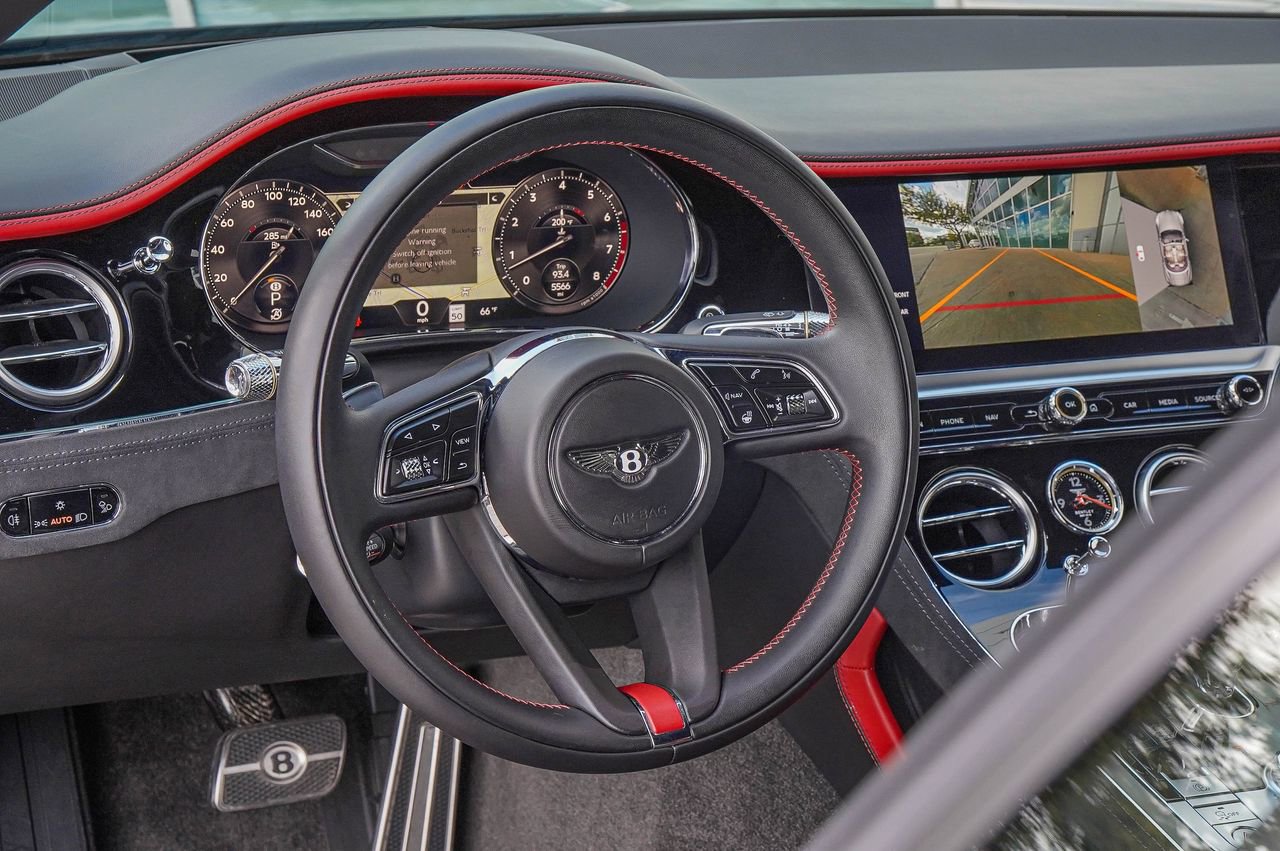 Used 2022 Bentley Continental GT Speed image 17