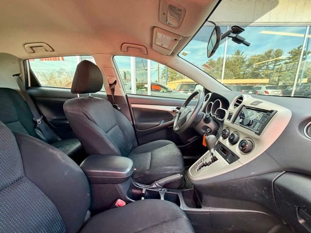Used 2010 Toyota Matrix FWD image 20