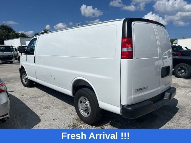 Used 2025 Chevrolet Express 2500 Extended w/ Driver Convenience Package RWD image 17