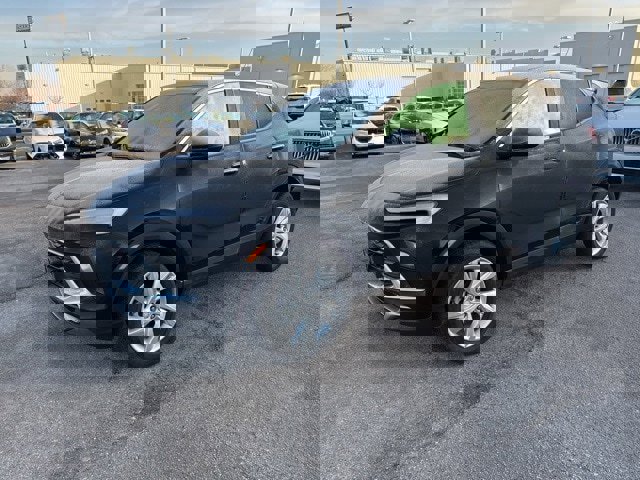 Used 2025 Buick Encore GX Preferred image 3