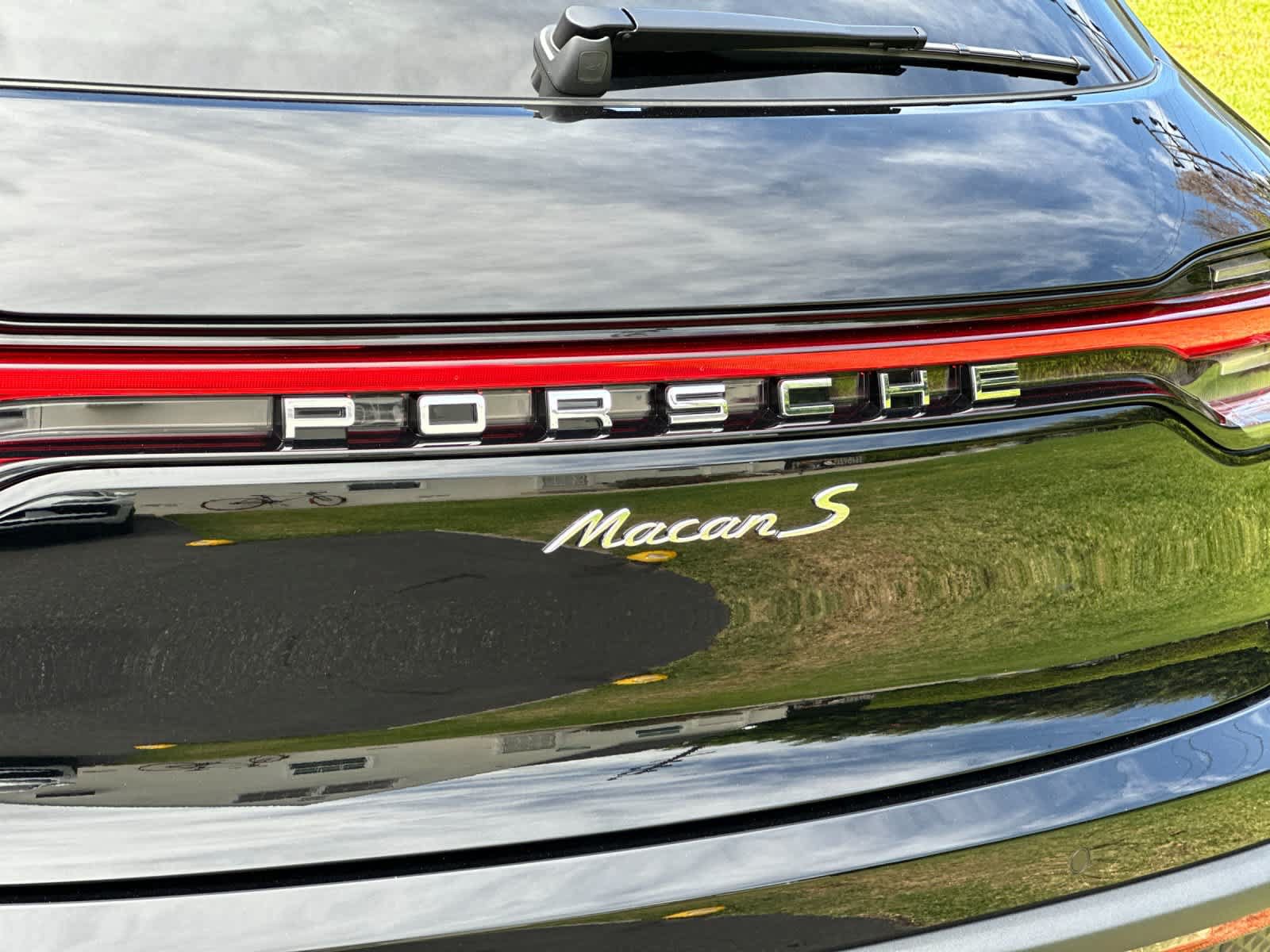 New 2026 Porsche Macan S AWD/4WD image 31