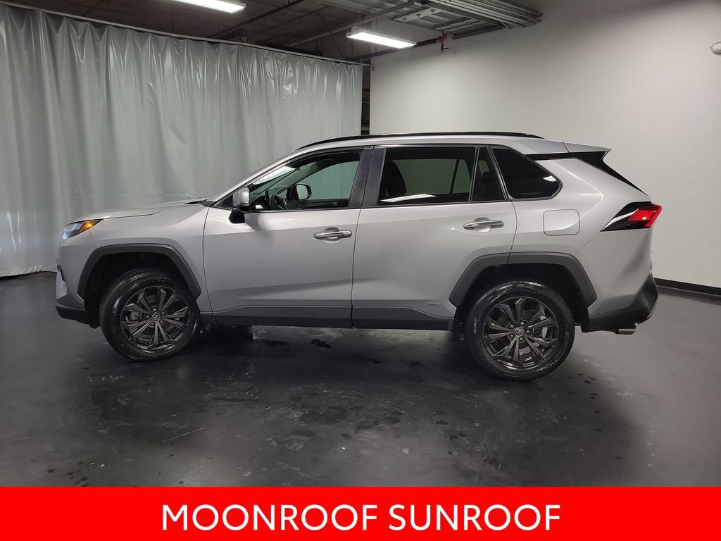 Used 2023 Toyota RAV4 Limited AWD/4WD image 5