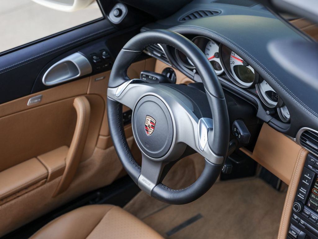 Used 2010 Porsche 911 Carrera S RWD image 32