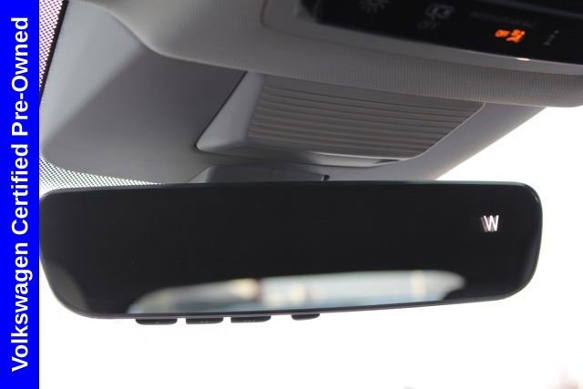 Used 2025 Volkswagen Tiguan SE image 41