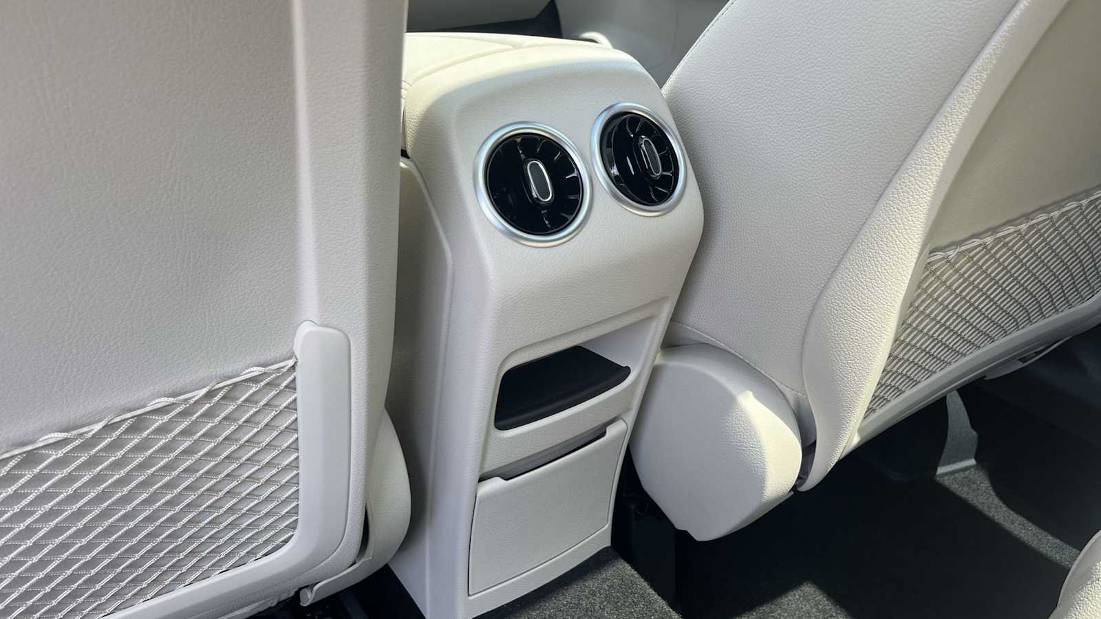 New 2026 Mercedes-Benz GLA 250 4MATIC image 37