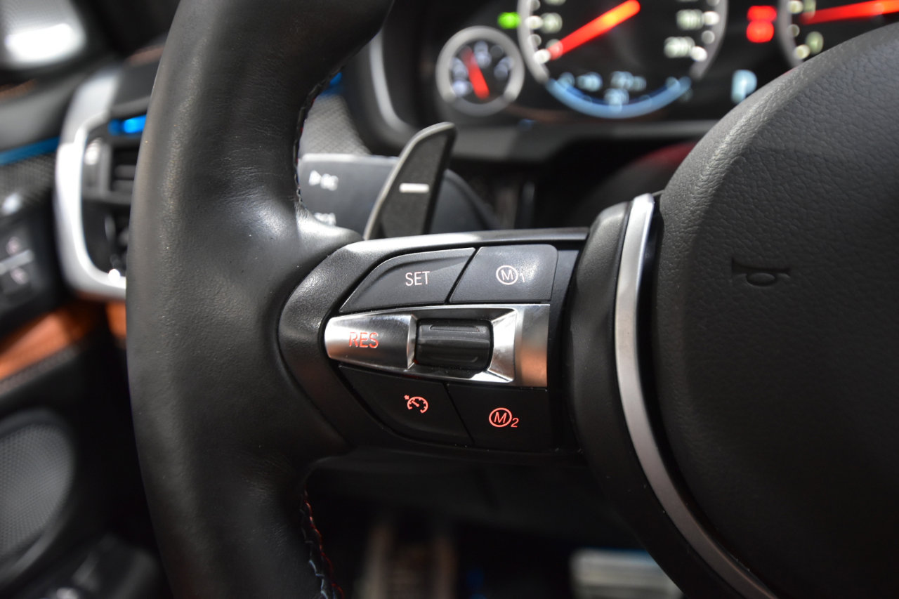 Used 2016 BMW X5 M image 23