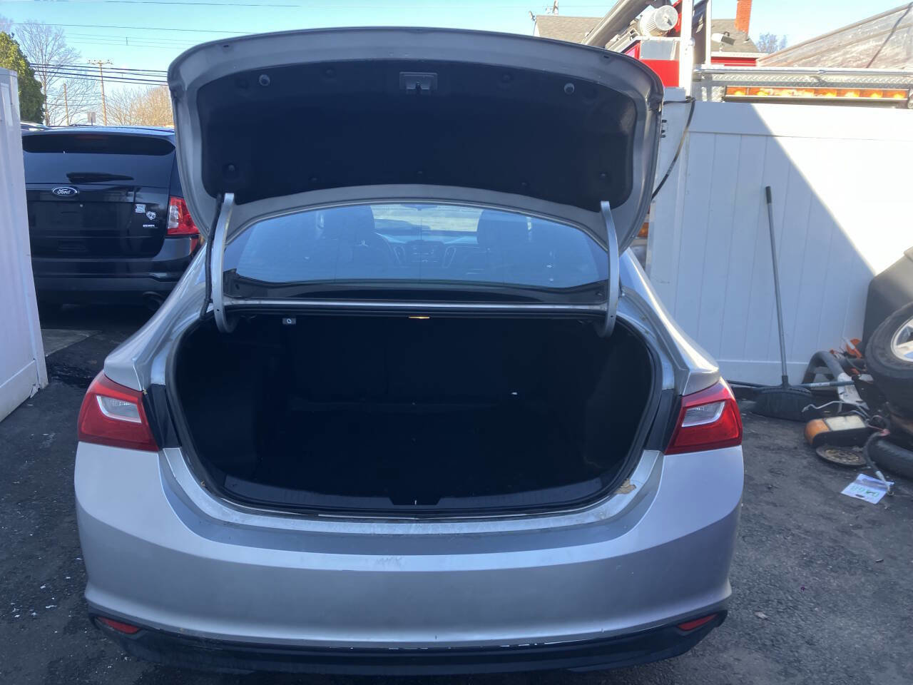Used 2016 Chevrolet Malibu LS FWD image 21