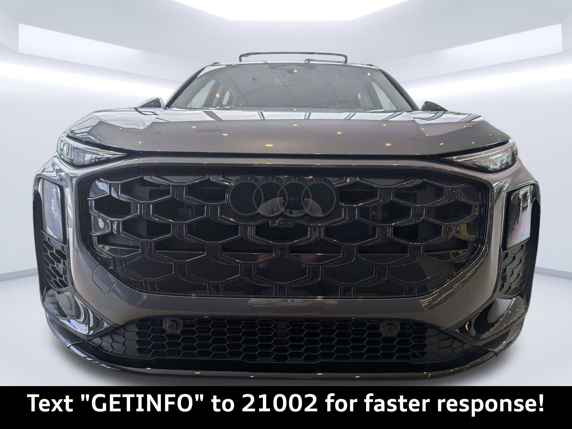 New 2026 Audi Q3 quattro 2.0T AWD/4WD image 10