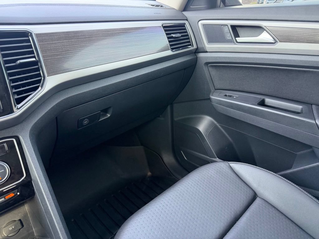Used 2018 Volkswagen Atlas SEL AWD/4WD image 21