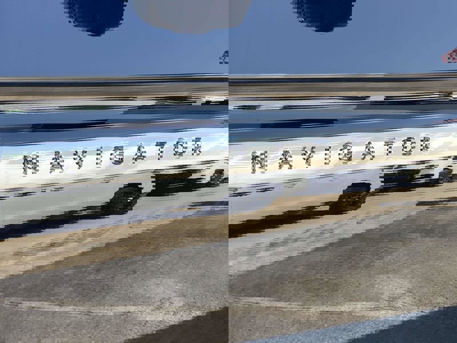 New 2025 Lincoln Navigator L Reserve image 13