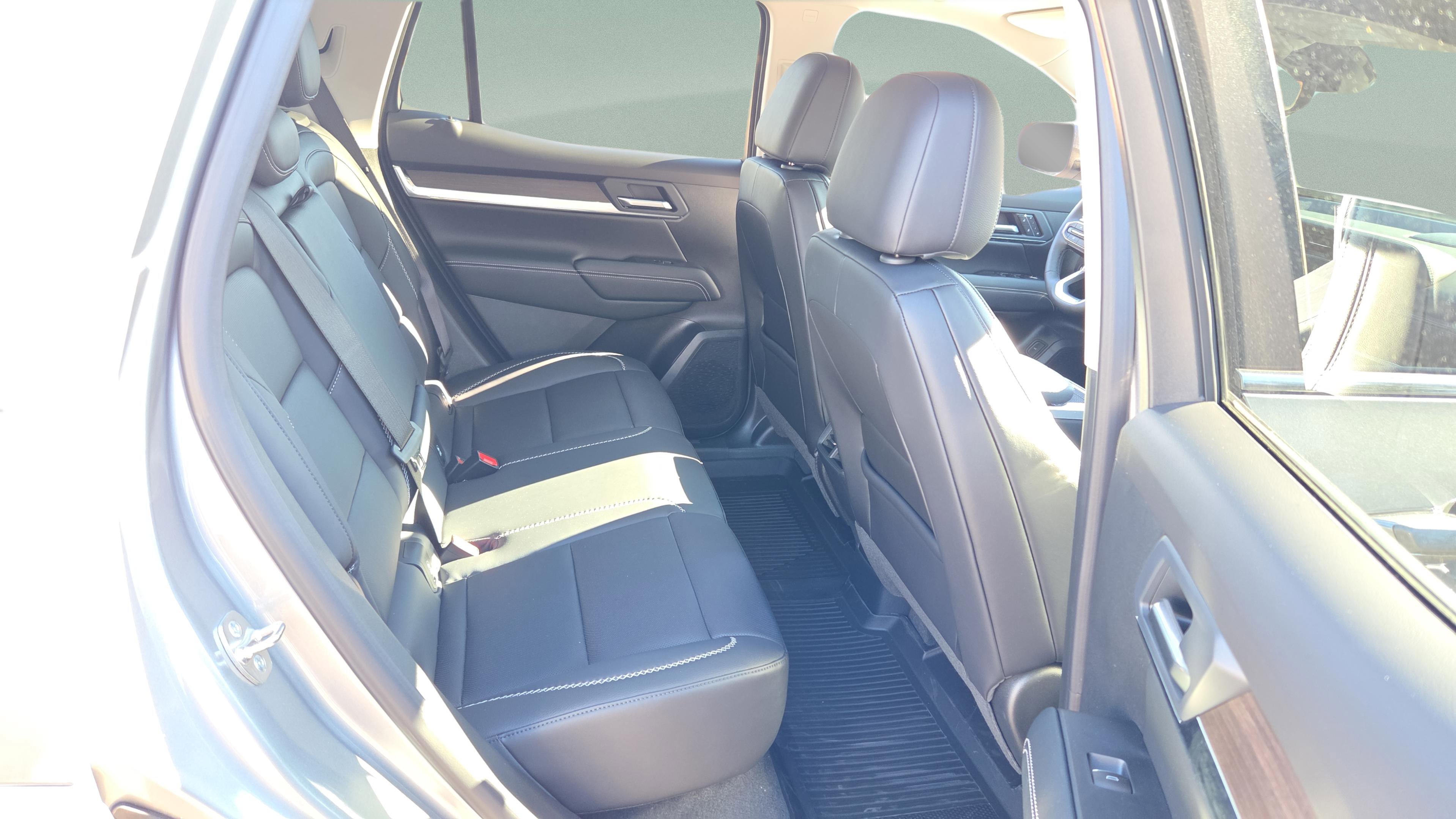 Used 2026 GMC Terrain Denali w/ LPO, Floor Liner Package image 16