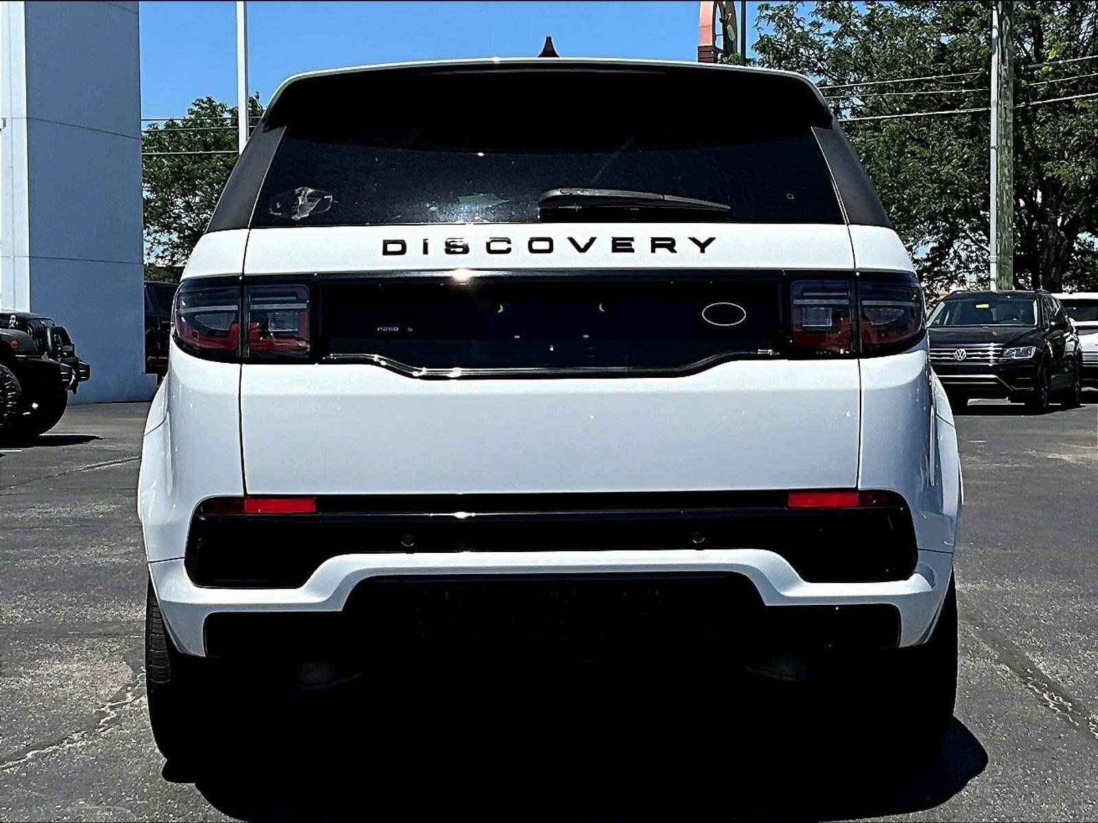 Used 2020 Land Rover Discovery Sport S R-Dynamic AWD/4WD image 5
