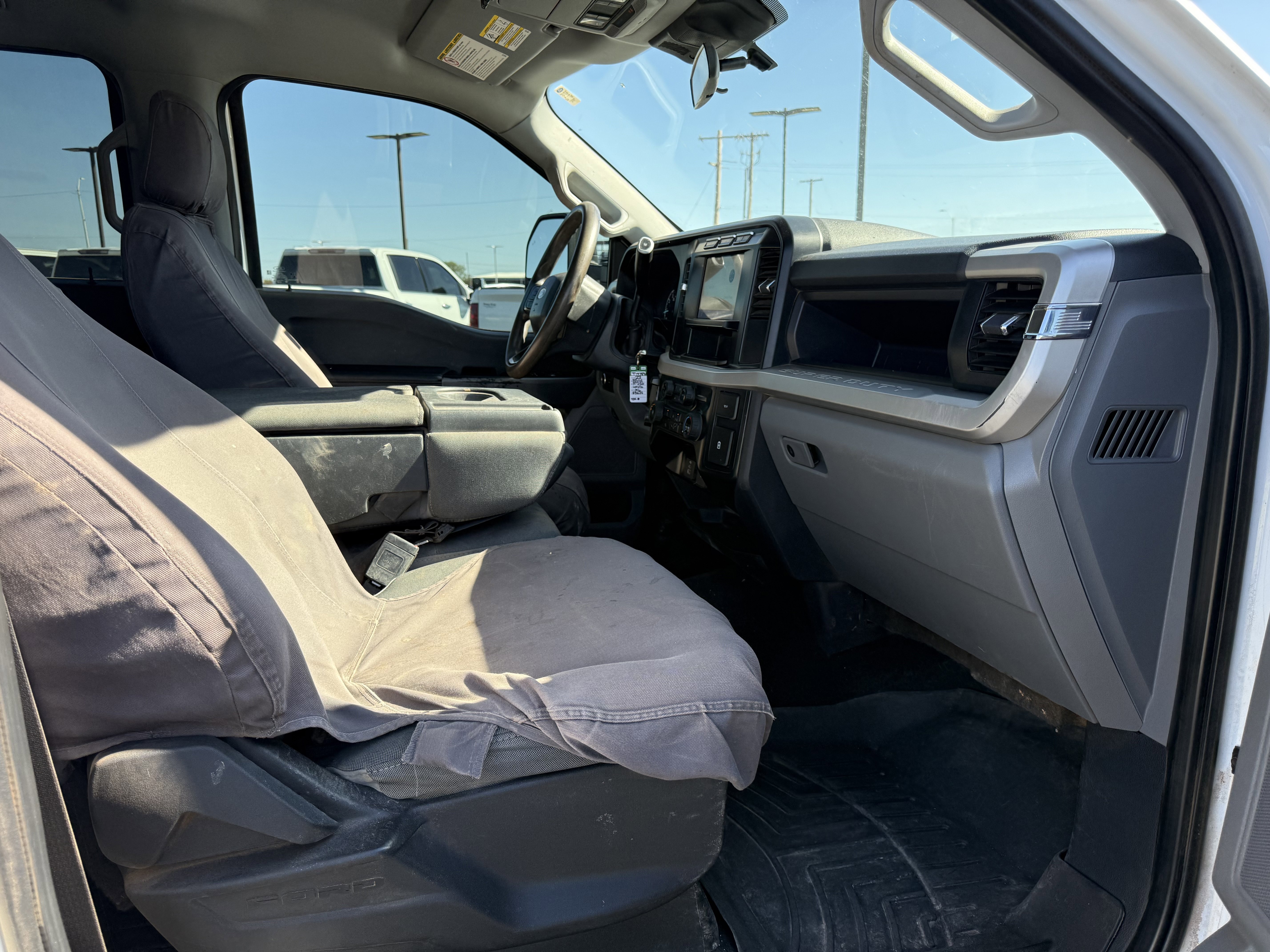 Used 2023 Ford F250 XL w/ STX Appearance Package AWD/4WD image 10