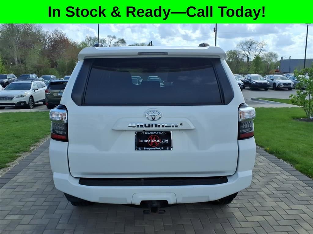 Used 2020 Toyota 4Runner SR5 image 6