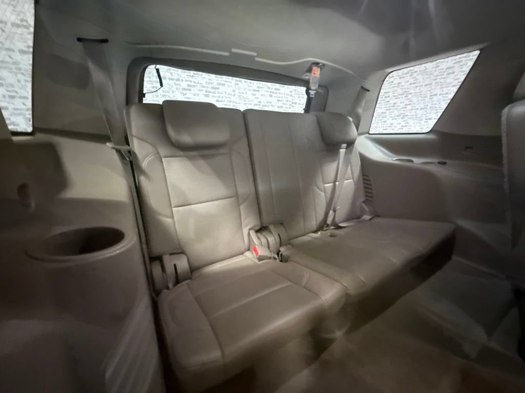 Used 2016 GMC Yukon SLT w/ Open Road Package AWD/4WD image 14