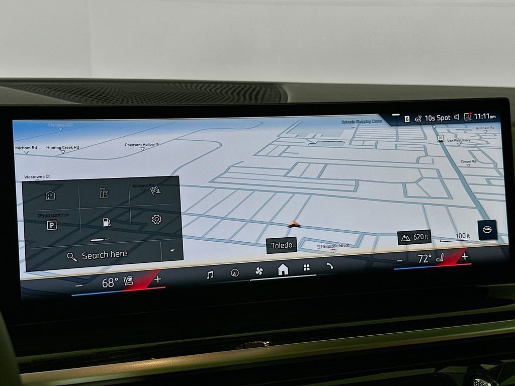 New 2026 BMW X6 xDrive40i image 17