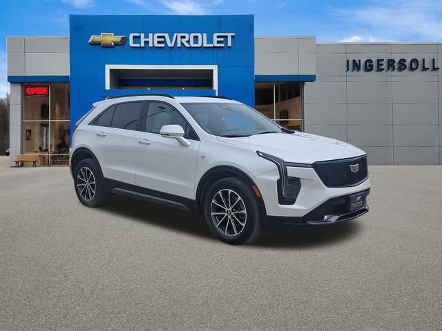Used 2024 Cadillac XT4 Sport AWD/4WD image 39