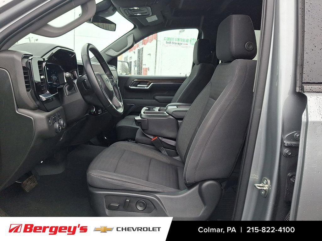 Certified 2023 Chevrolet Silverado 1500 RST image 16