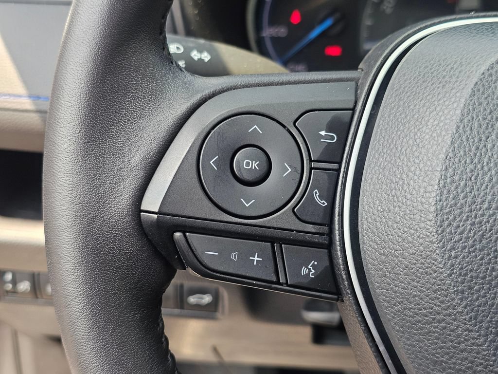 Certified 2022 Toyota RAV4 XSE AWD/4WD image 31