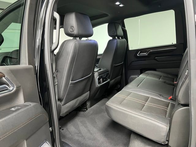 Used 2024 Chevrolet Silverado 3500 High Country w/ Technology Package AWD/4WD image 41