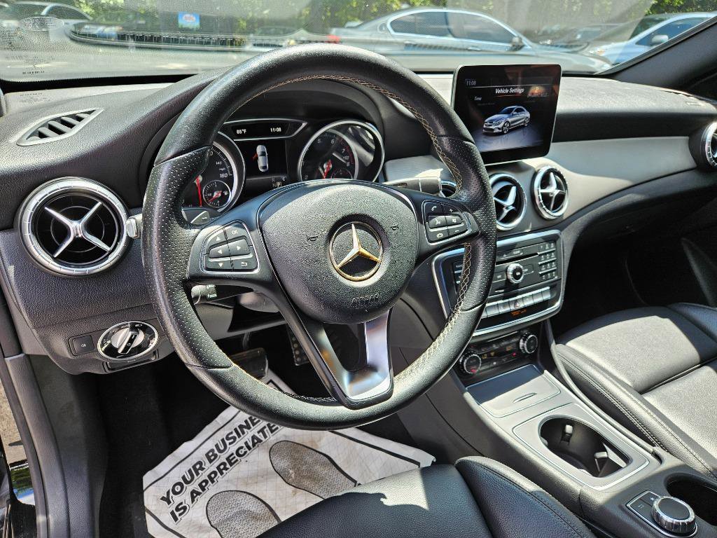 Used 2018 Mercedes-Benz CLA 250 image 22