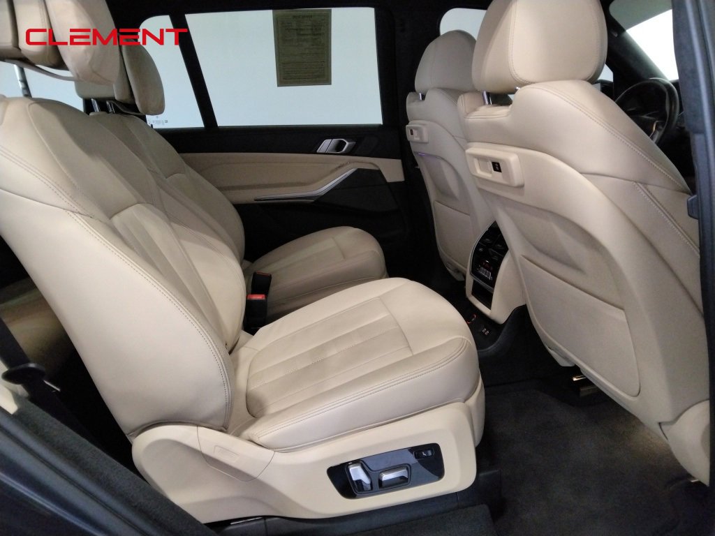 Used 2021 BMW X7 xDrive40i w/ Premium Package image 42