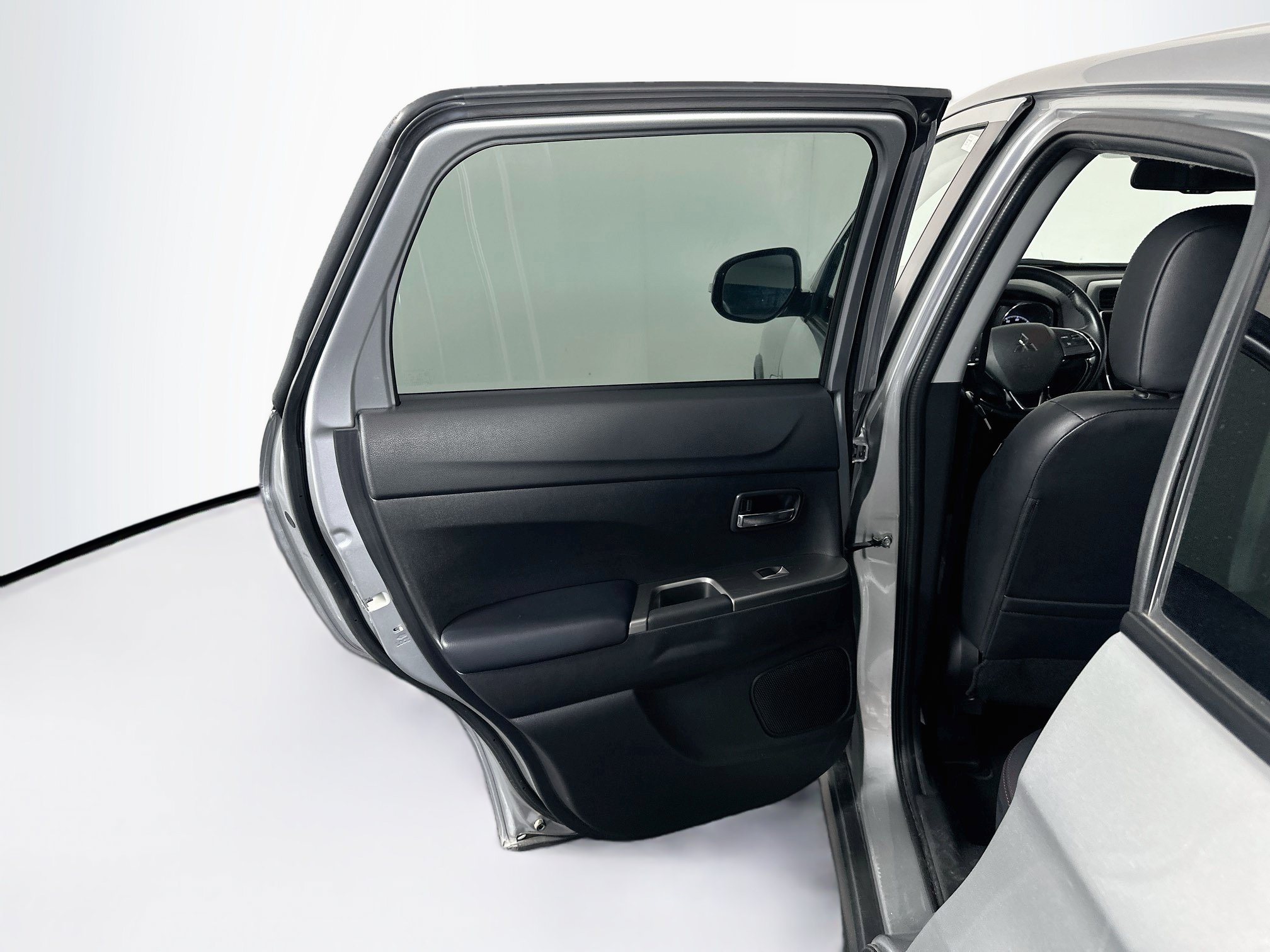 Used 2024 Mitsubishi Outlander Sport AWD image 26