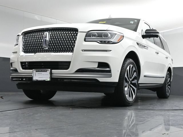 Certified 2023 Lincoln Navigator Reserve AWD/4WD image 41