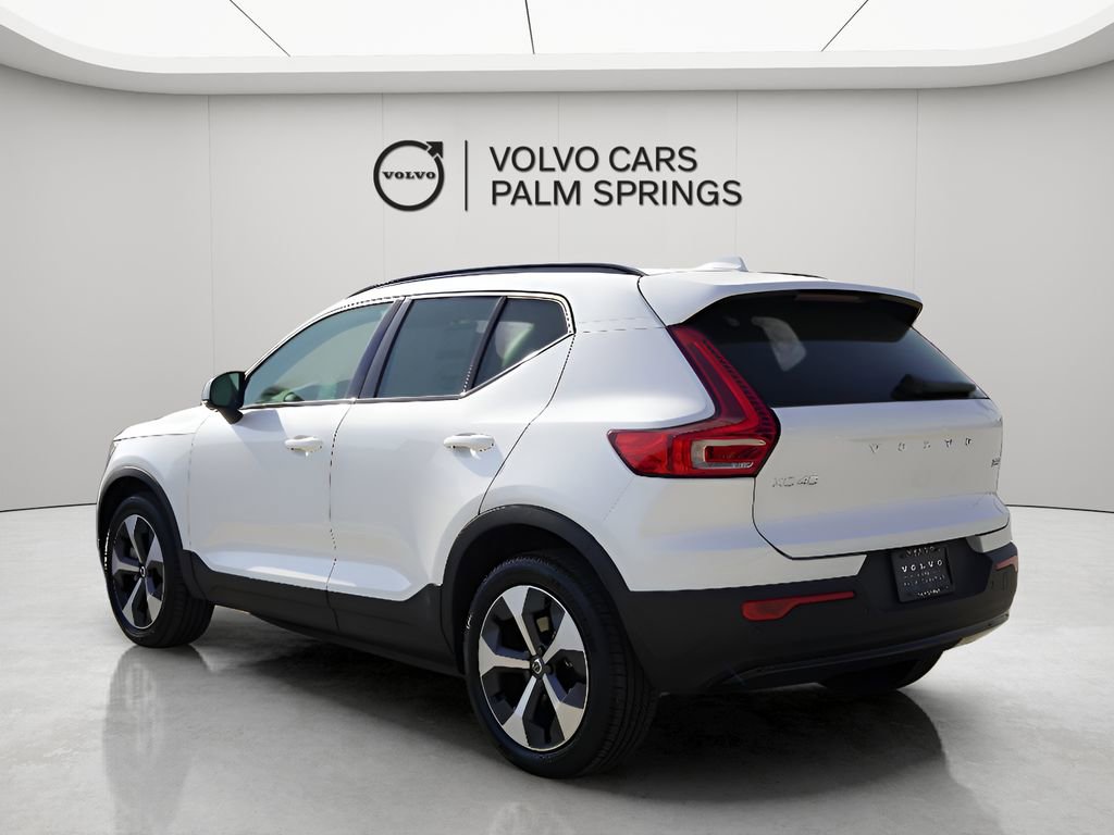 New 2026 Volvo XC40 B5 Plus w/ Protection Package Premier AWD/4WD image 7