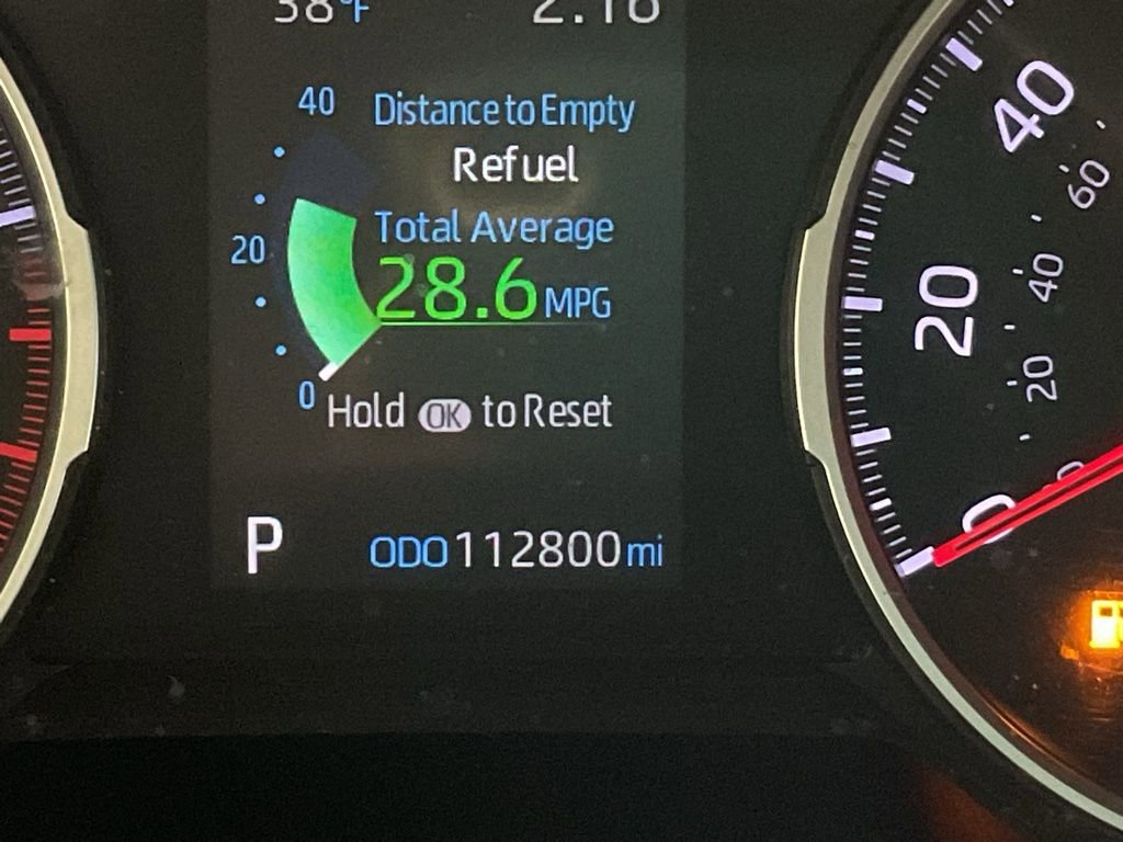 Used 2021 Toyota RAV4 XLE image 37