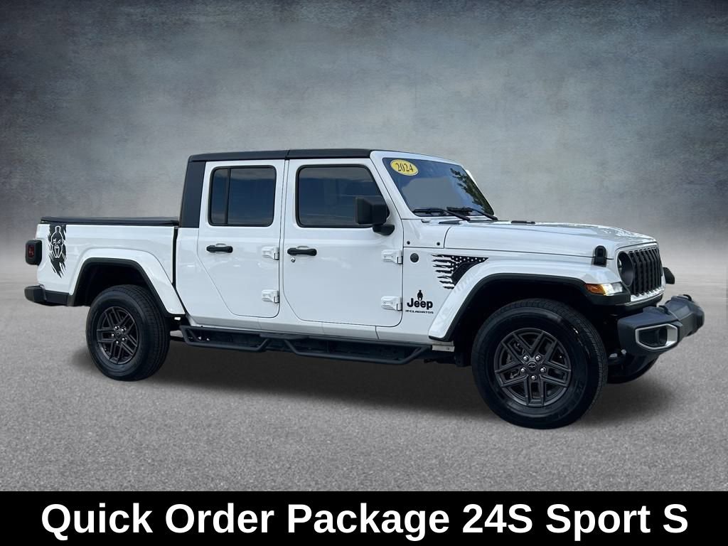 Certified 2024 Jeep Gladiator Sport image 4