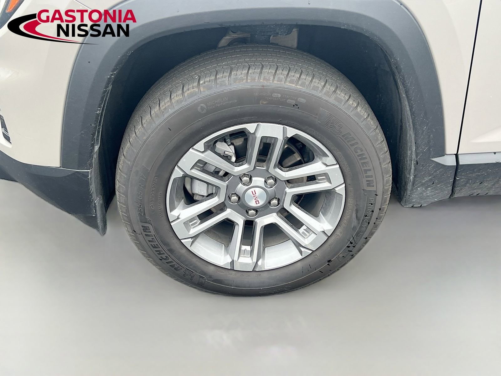 Used 2025 GMC Terrain Elevation image 39