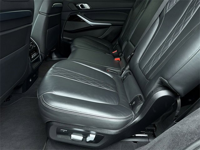 Used 2023 BMW X7 xDrive40i image 20