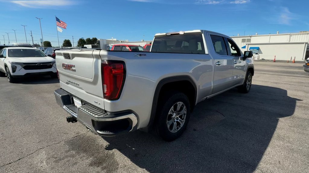 Used 2022 GMC Sierra 1500 SLT w/ X31 Off-Road Package AWD/4WD image 8