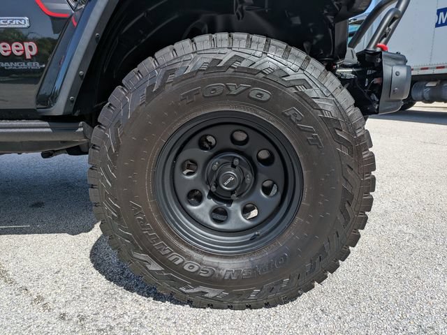 Used 2020 Jeep Wrangler Unlimited Rubicon w/ Quick Order Package 28Y Recon AWD/4WD image 11